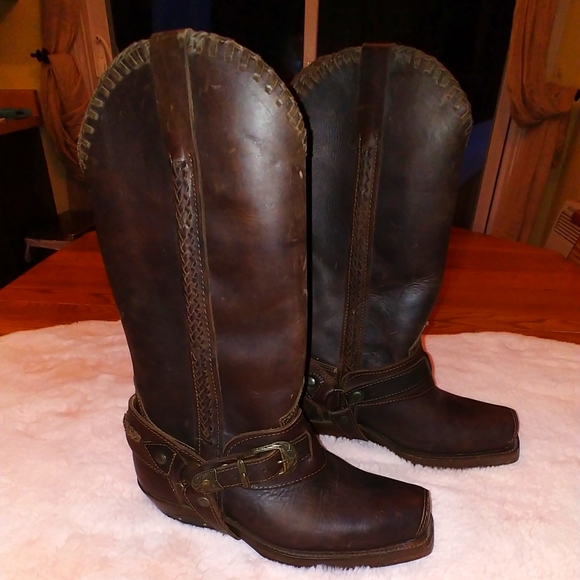Loblan Other - Vintage Loblan Brown Leather Boots